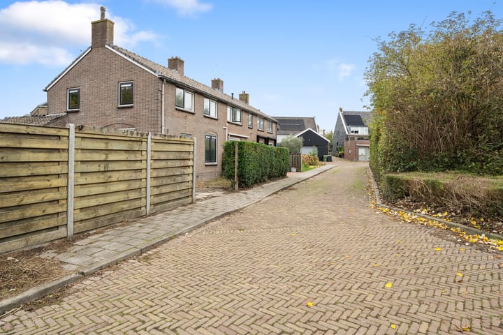 Foto 4 van Kerkplein 6