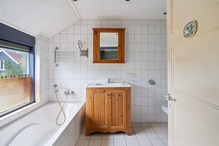 Foto 24 van Kerkplein 6