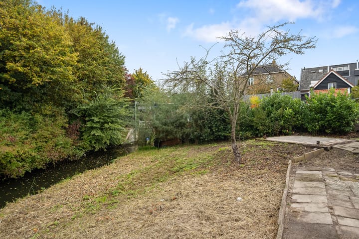 Foto 30 van Kerkplein 6