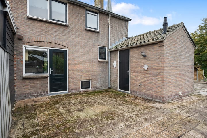 Foto 32 van Kerkplein 6