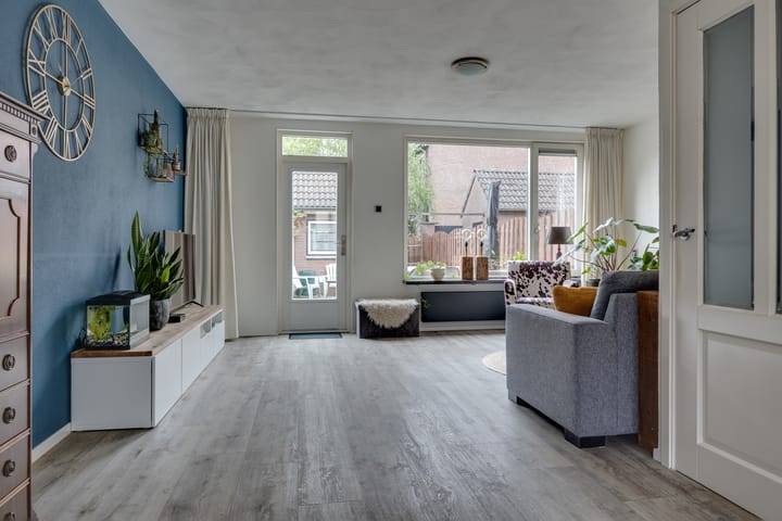 Photo 2 of Rosmolenstraat 63