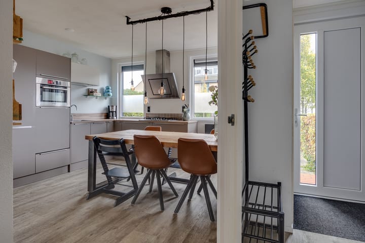 Photo 7 of Rosmolenstraat 63