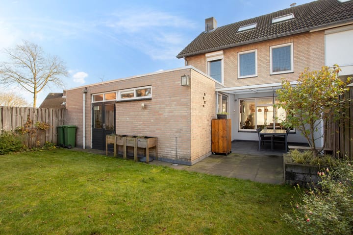 Foto 2 van den Ekker 22