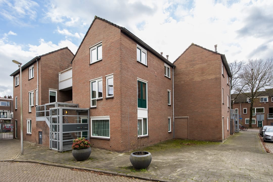 Foto 1 van Wijnbesplantsoen 9