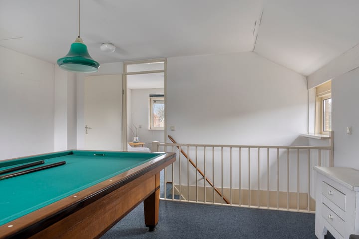 Photo 30 of Tormentil 40