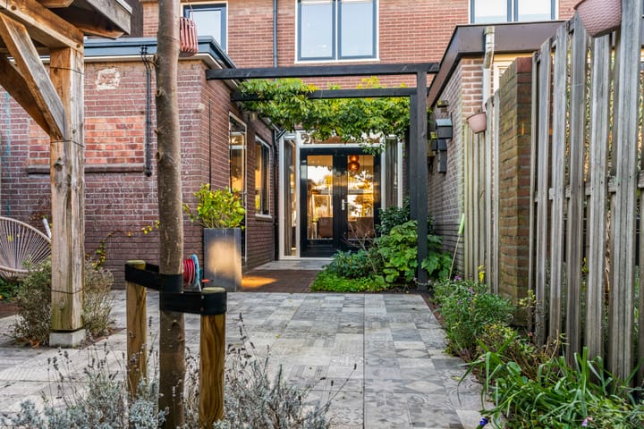 Photo 29 of Tulpstraat 12