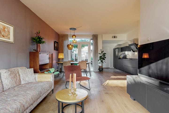 Photo 6 of Tulpstraat 12