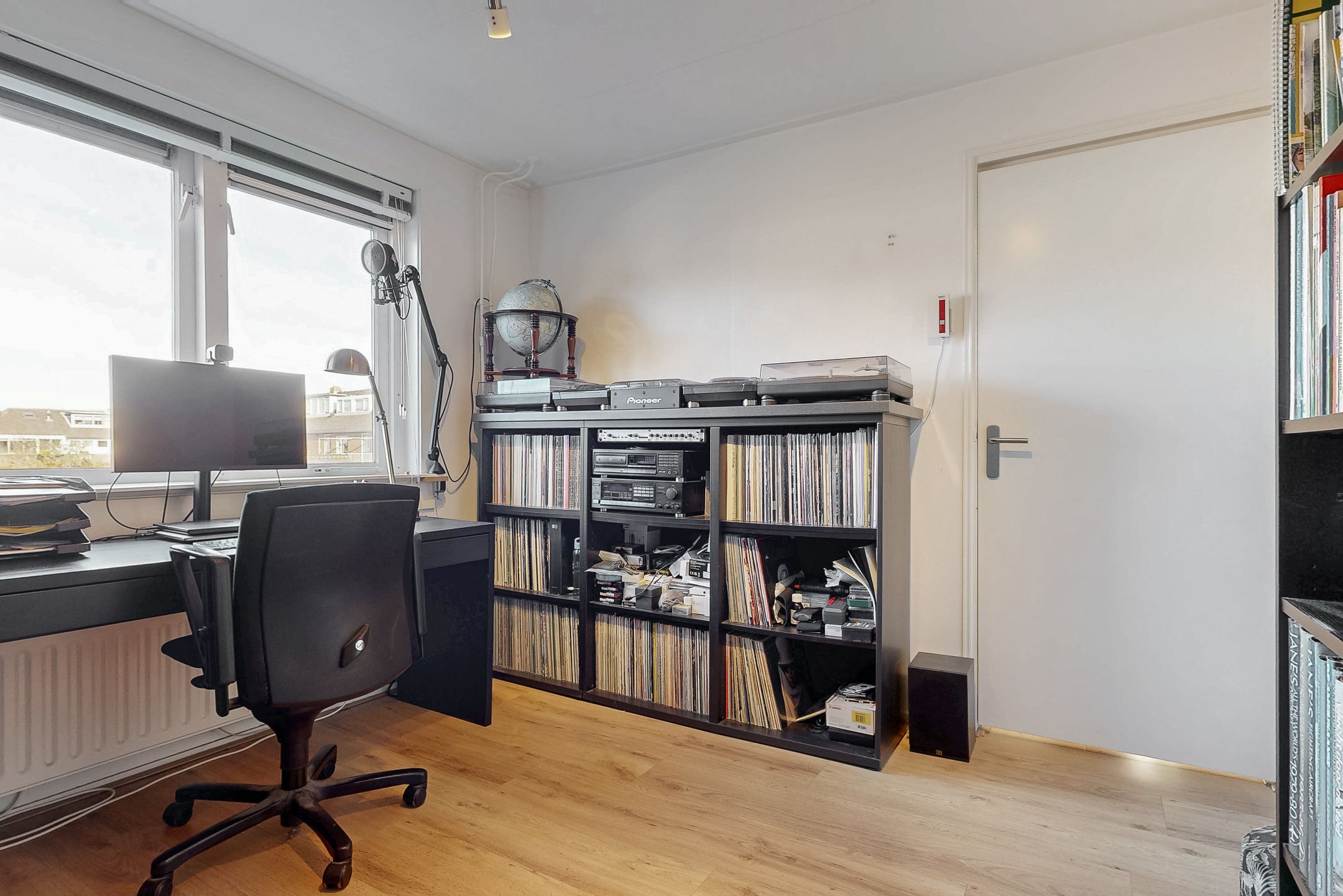 Photo 15 of Tulpstraat 12