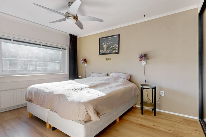 Photo 16 of Tulpstraat 12