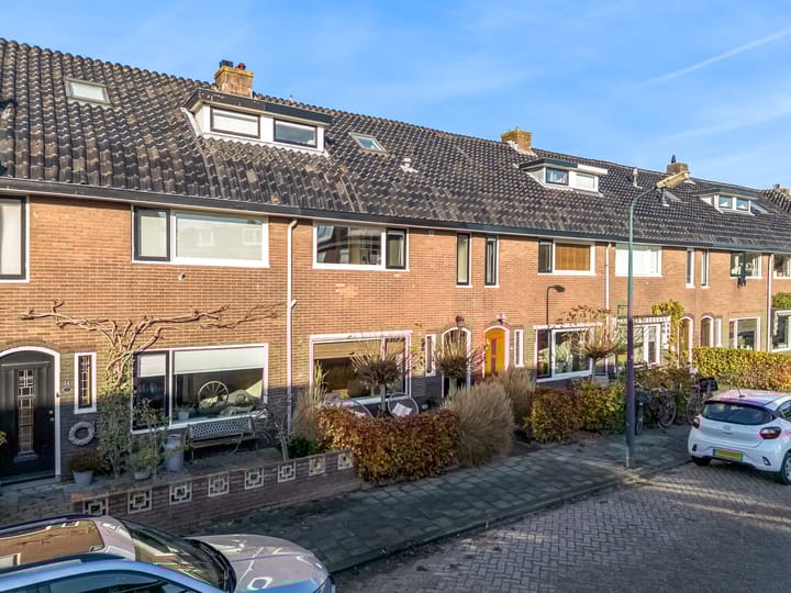 Photo 33 of Tulpstraat 12