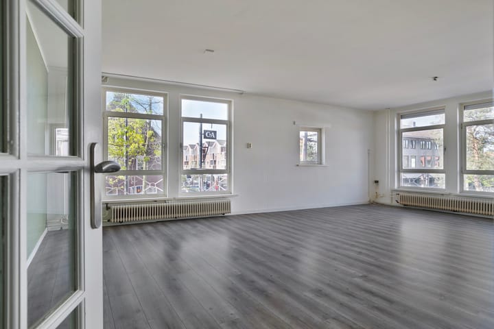 Foto 5 van Aambeeld 5