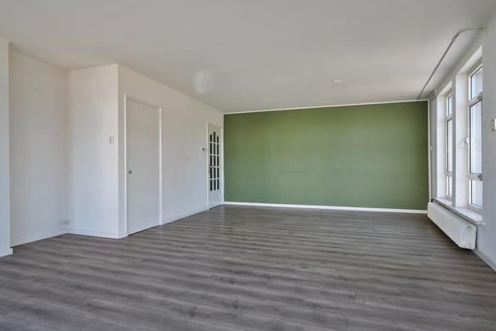 Foto 8 van Aambeeld 5