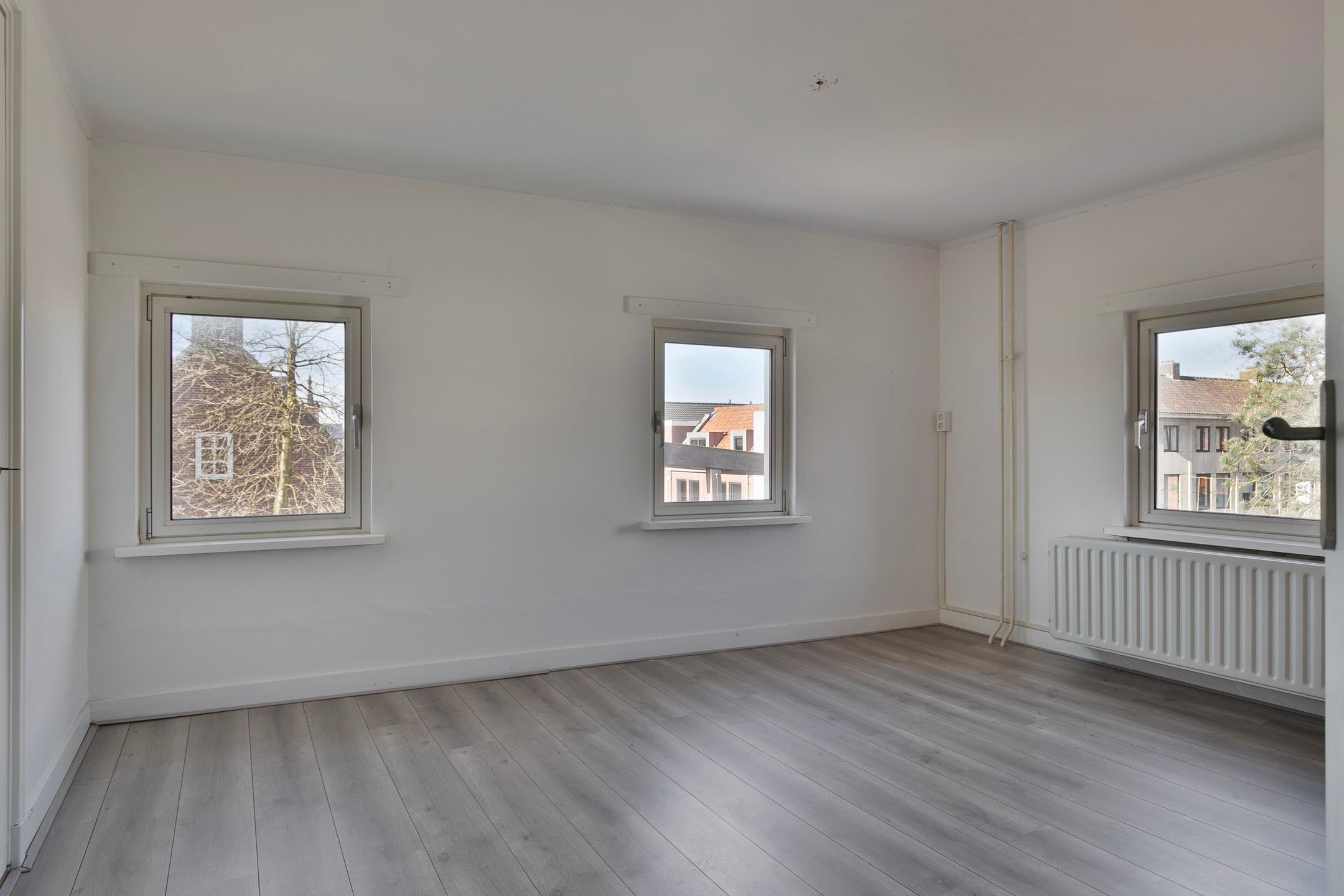 Photo 21 of Aambeeld 5