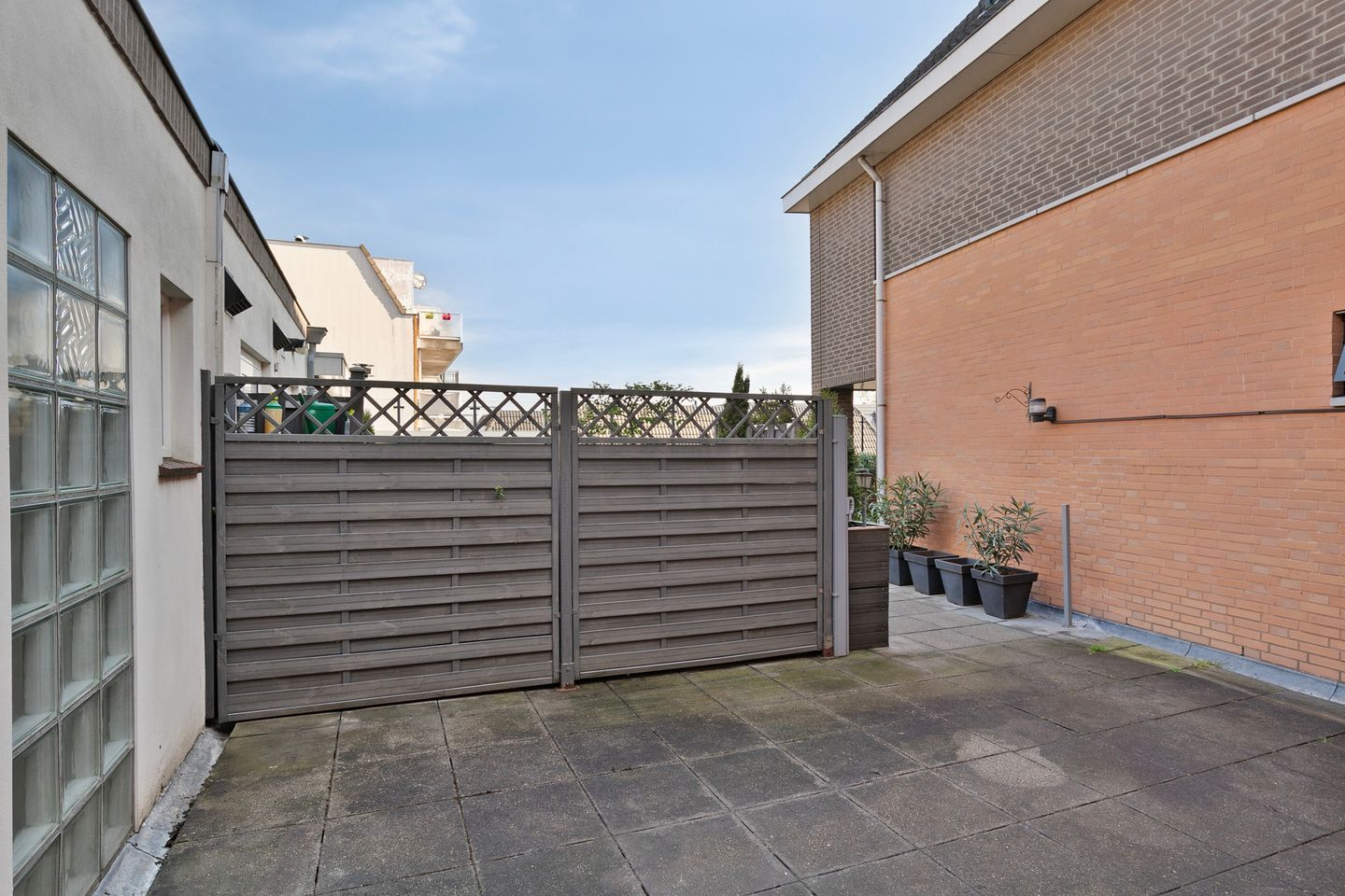 Photo 25 of Aambeeld 5