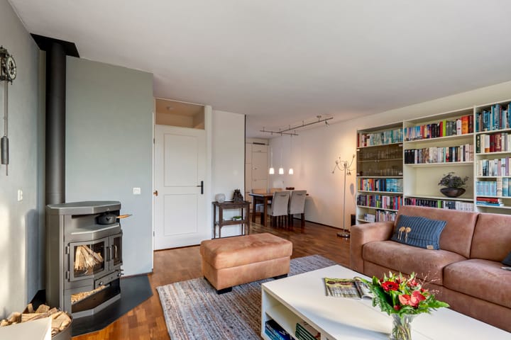 Photo 9 of Westfalenstraat 37