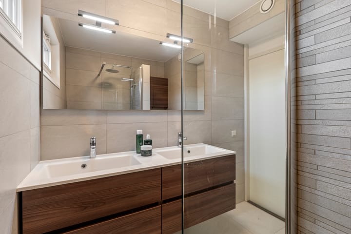 Photo 19 of Westfalenstraat 37