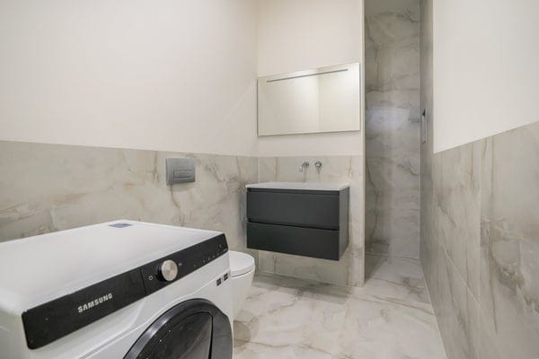 Photo 10 of Spoorsingel 26-C