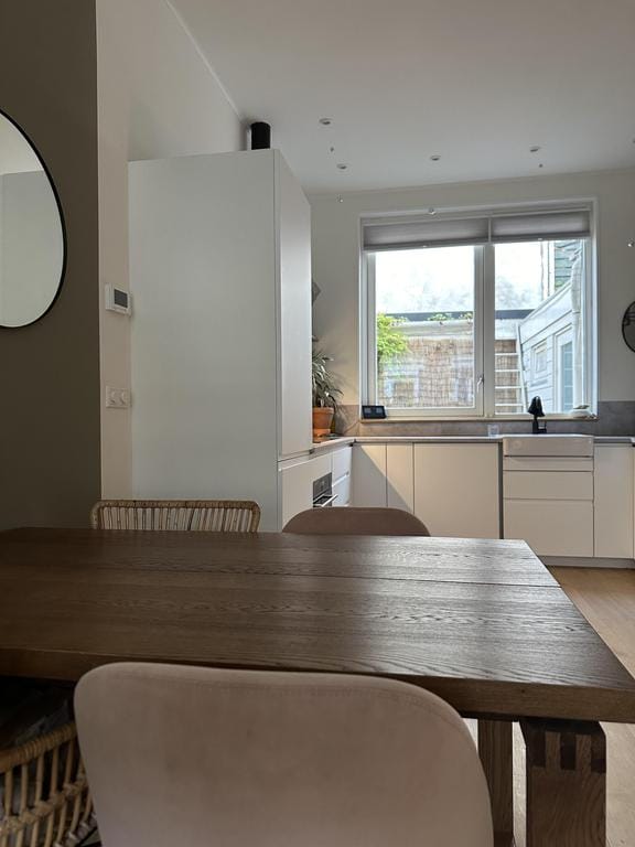 Photo 14 of Martenstraat 33