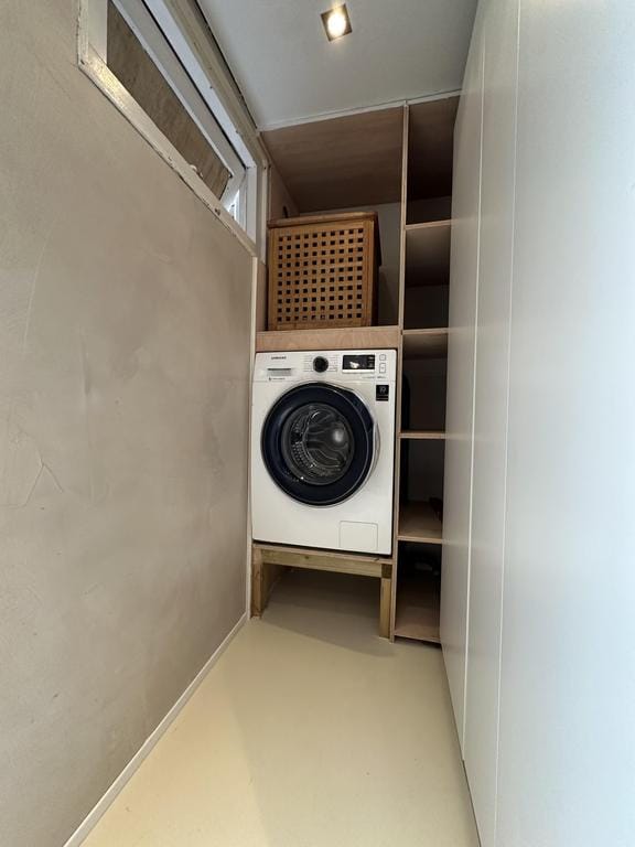 Photo 19 of Martenstraat 33