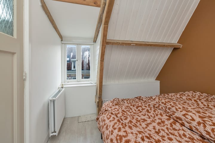 Photo 9 of Waldeck Pyrmontstraat 42