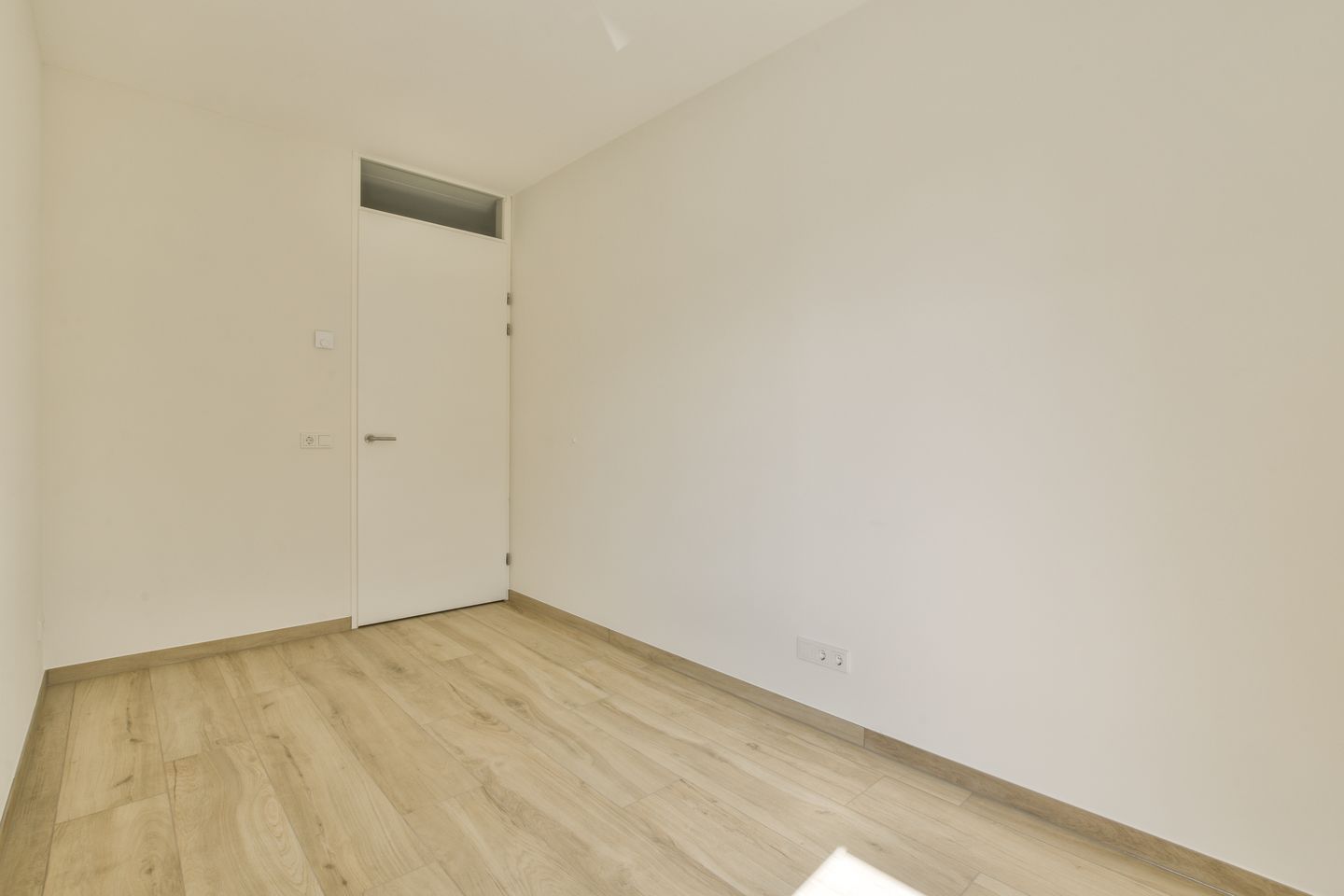 Foto 25 van Adriaen Blockstraat 42-F