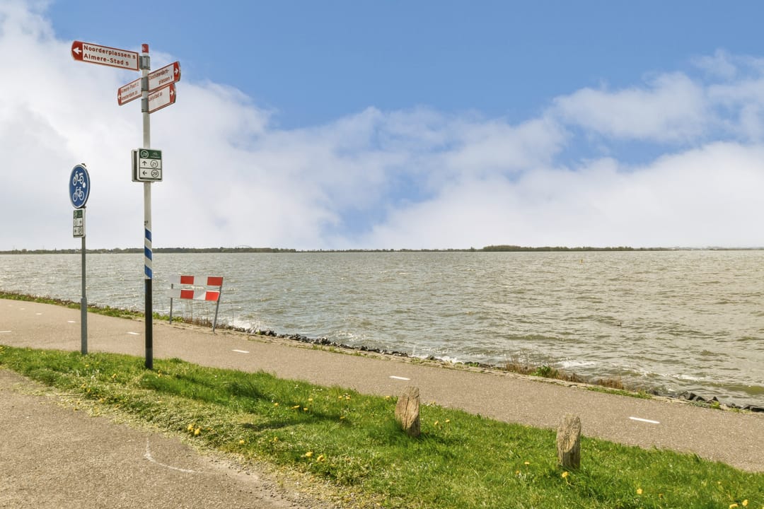 Foto 31 van Adriaen Blockstraat 42-F