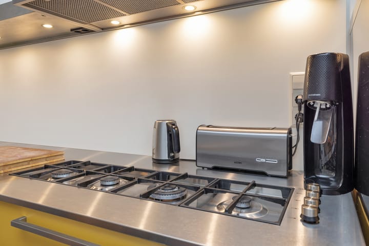 Foto 15 van Lucas van Leijdenlaan 15