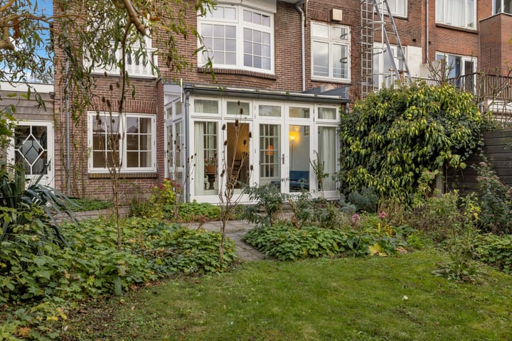 Foto 31 van Lucas van Leijdenlaan 15