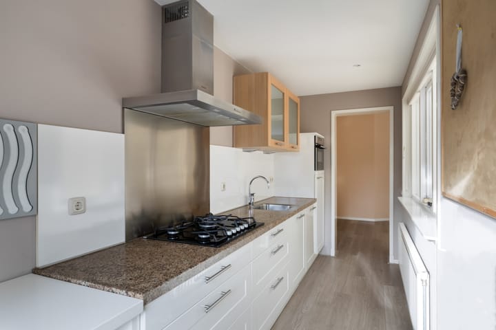 Photo 13 of Nepveulaan 104