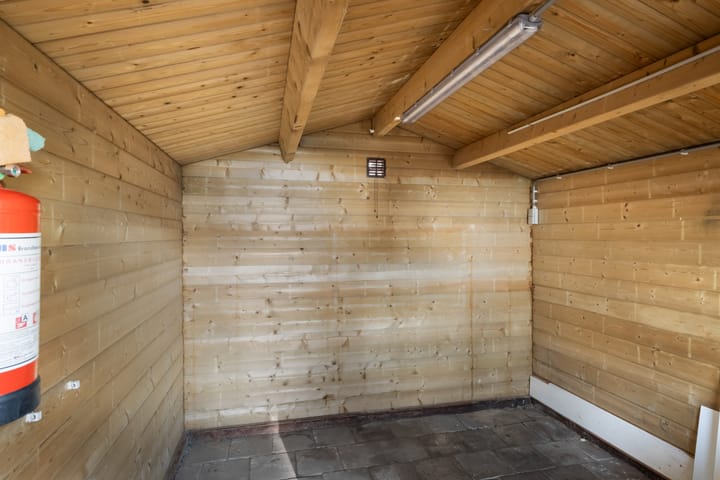 Photo 20 of Nepveulaan 104