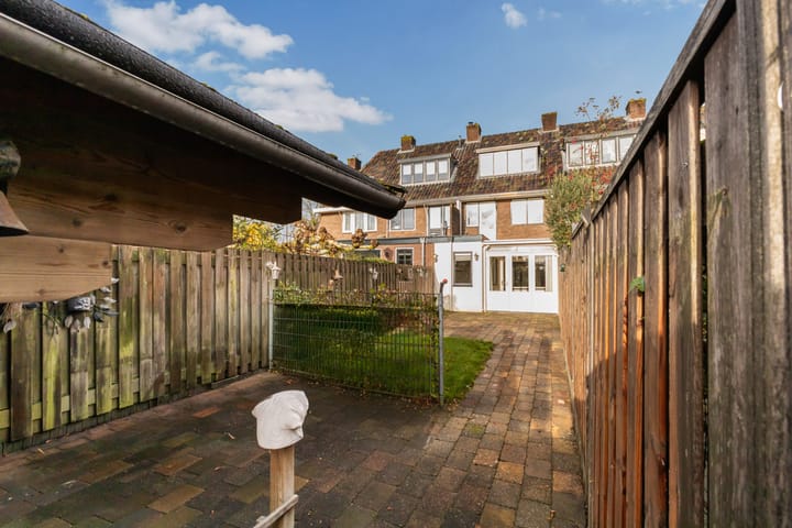 Photo 23 of Nepveulaan 104