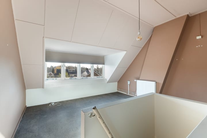 Photo 33 of Nepveulaan 104