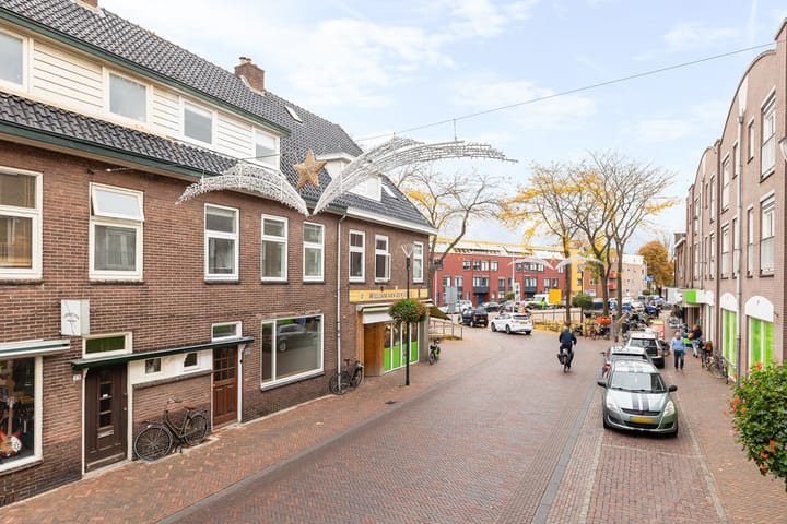 Photo 2 of Vechtstraat 55
