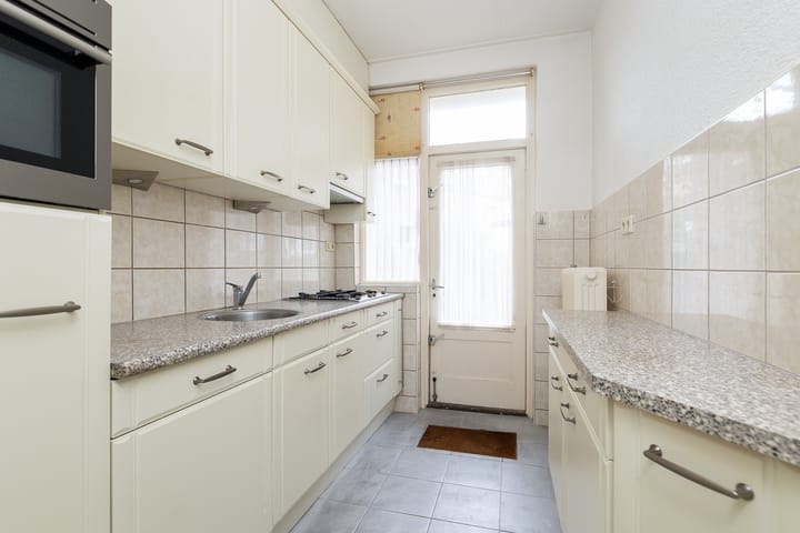 Photo 11 of Vechtstraat 55