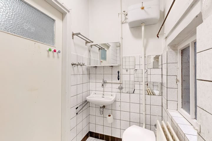 Photo 10 of Raadhuisplein 2