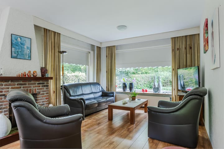 Foto 6 van Casimirstrjitte 14