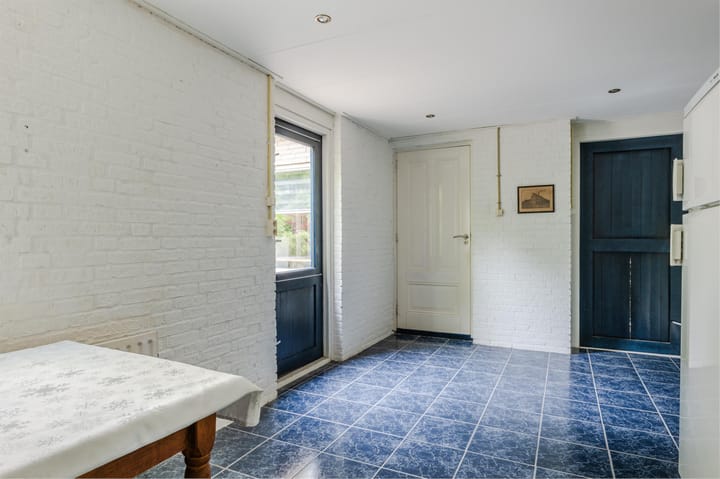 Foto 11 van Casimirstrjitte 14