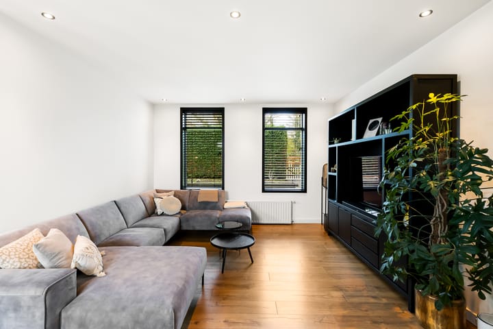 Foto 10 van Hoofdplaatseweg 4