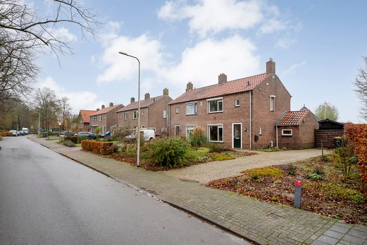 Photo 3 of Zijlweg 25