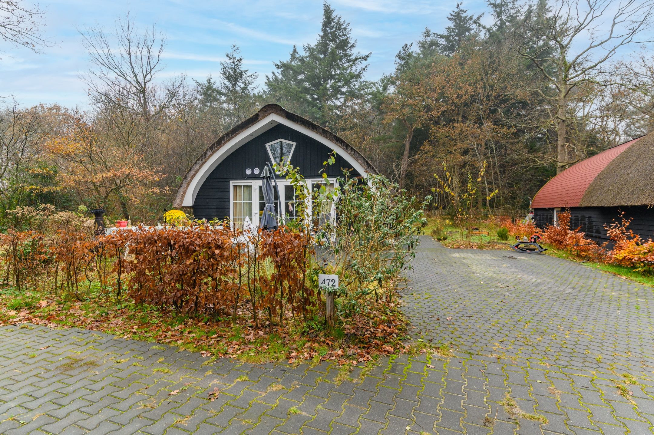 2-bedroom freehold villa in Baars — photo 4 of 5
