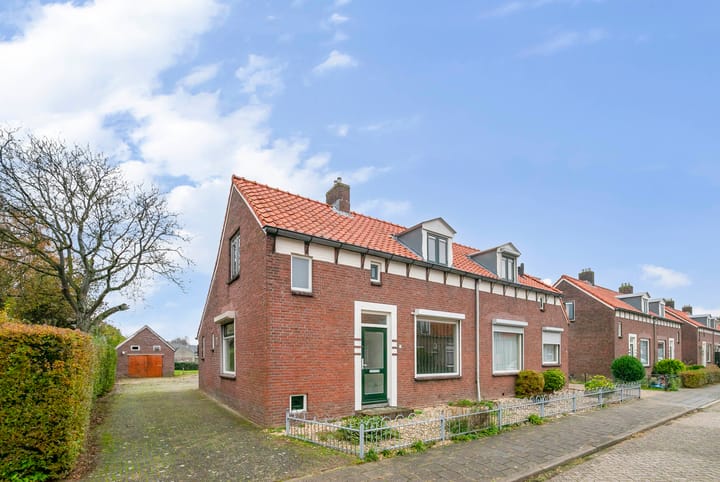 Prins Bernhardstraat 15
