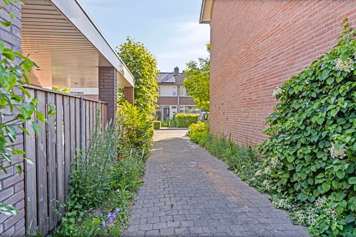 Foto 33 van Arthur van Schendelstraat 4