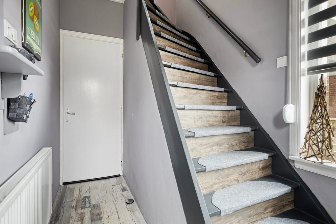 Photo 8 of Wilhelminastraat 26