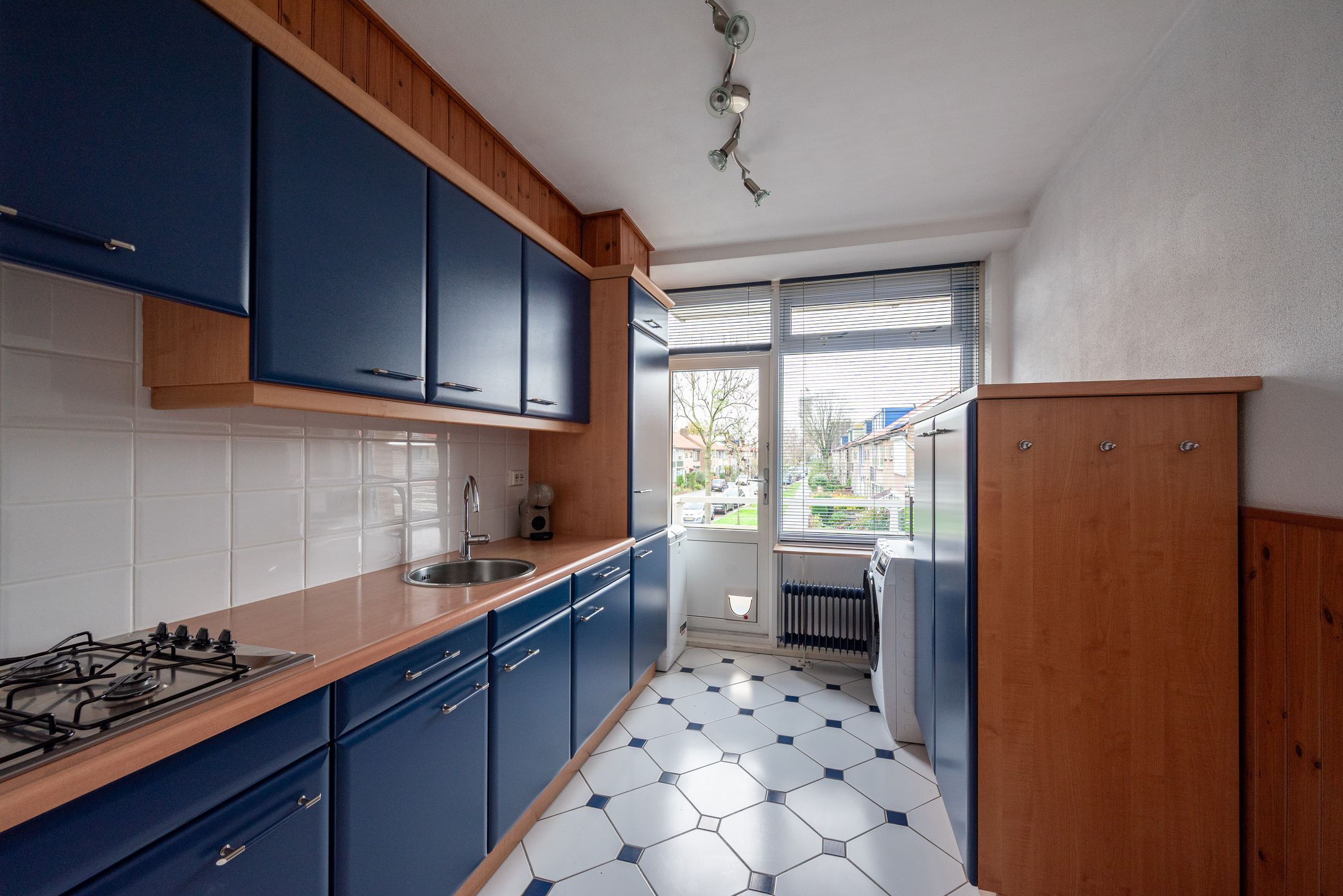 Foto 15 van Cederstraat 121