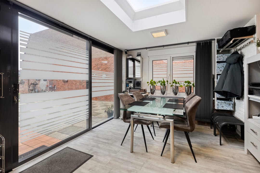 Photo 16 of Wilhelminastraat 26