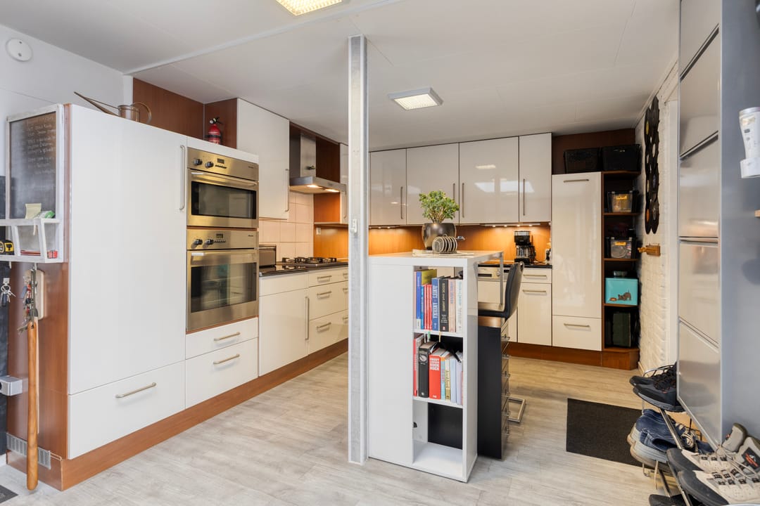 Photo 17 of Wilhelminastraat 26