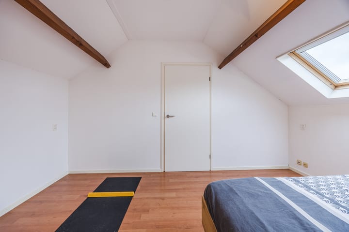 Foto 37 van Grevenbichtstraat 66