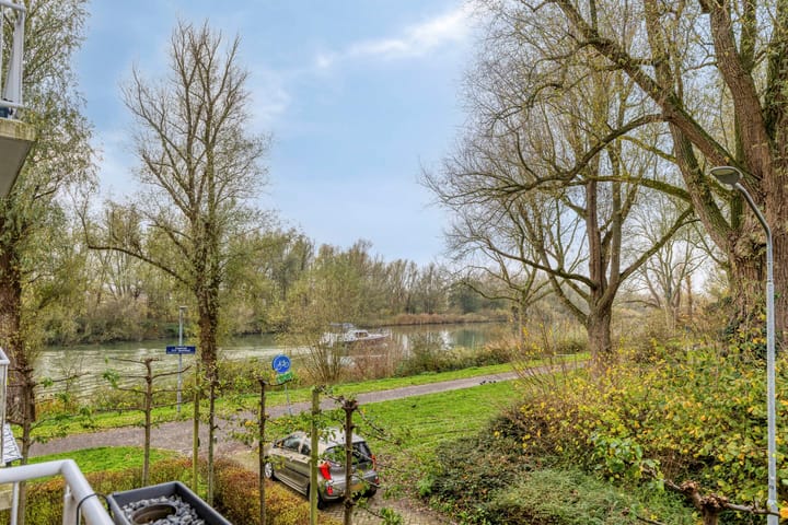 Foto 21 van Generaal S.H. Spoorstraat 397