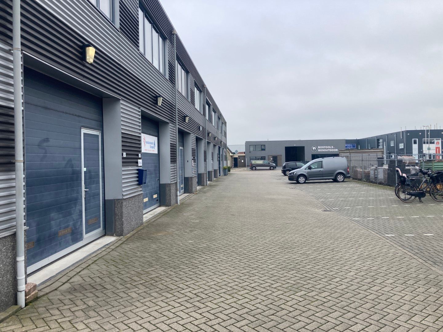 View photo 4 of Kleiland 14-D