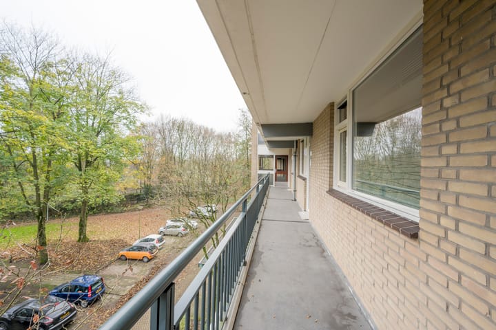 Foto 11 van Van Oldenbarneveltstraat 523